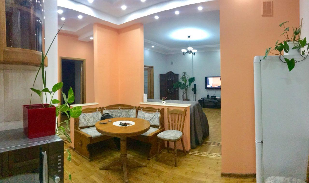 Апартаменты Calm Center Of Баку Экстерьер фото
