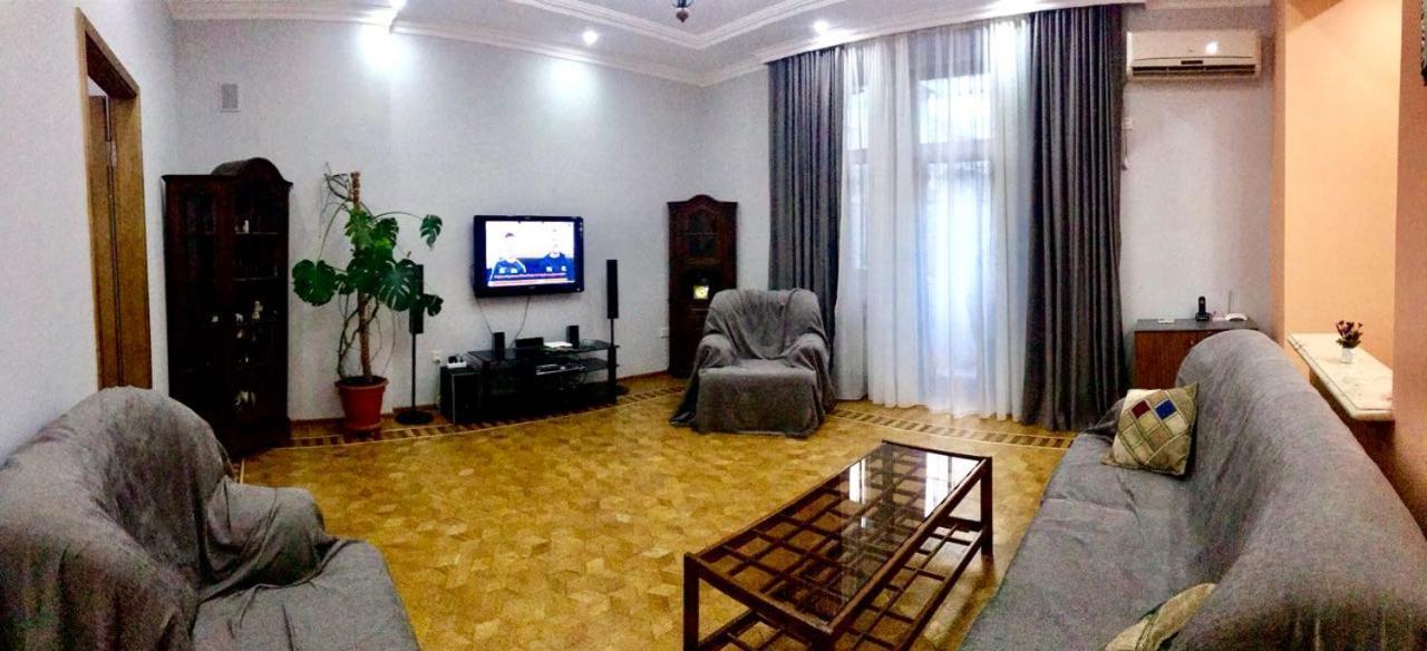 Апартаменты Calm Center Of Баку Экстерьер фото